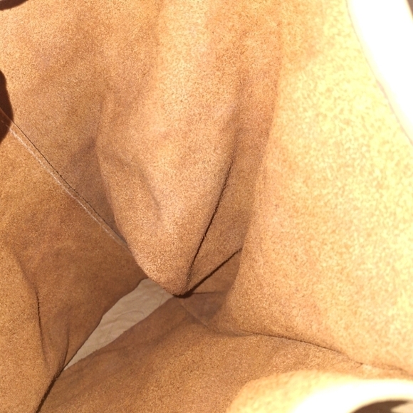 Leather Motorcycle Bag - Picture 3 of 8